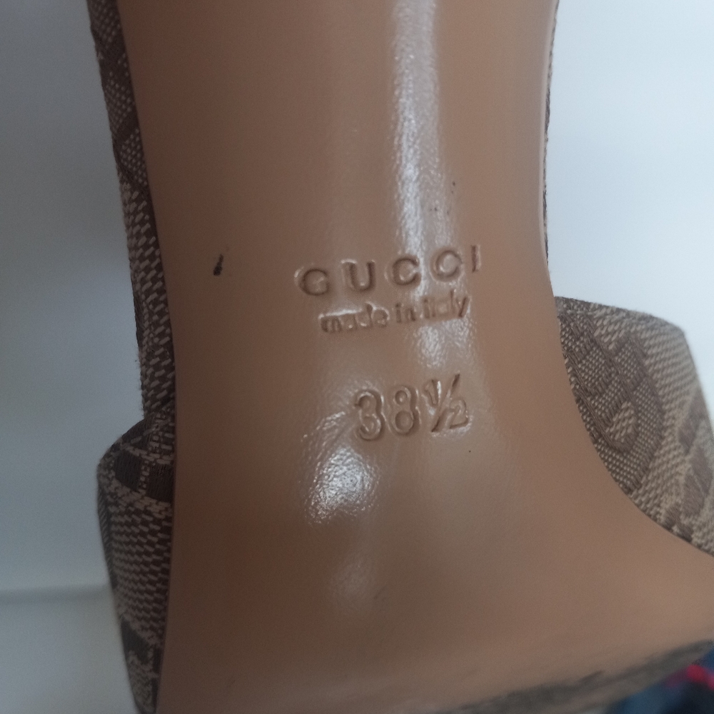 Gucci monogram chain heels size 38.5 - Picture 14 of 16